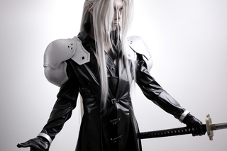 Illustration for article titled On Your Knees, I Want You To Beg for this Sephiroth Cosplay